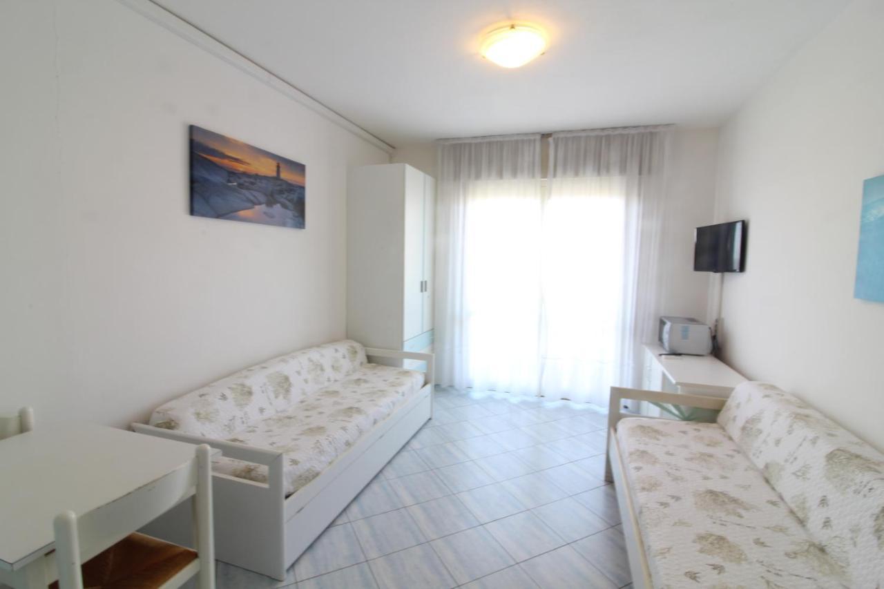 Appartamenti Puerto Do Sol Lignano Sabbiadoro Ngoại thất bức ảnh