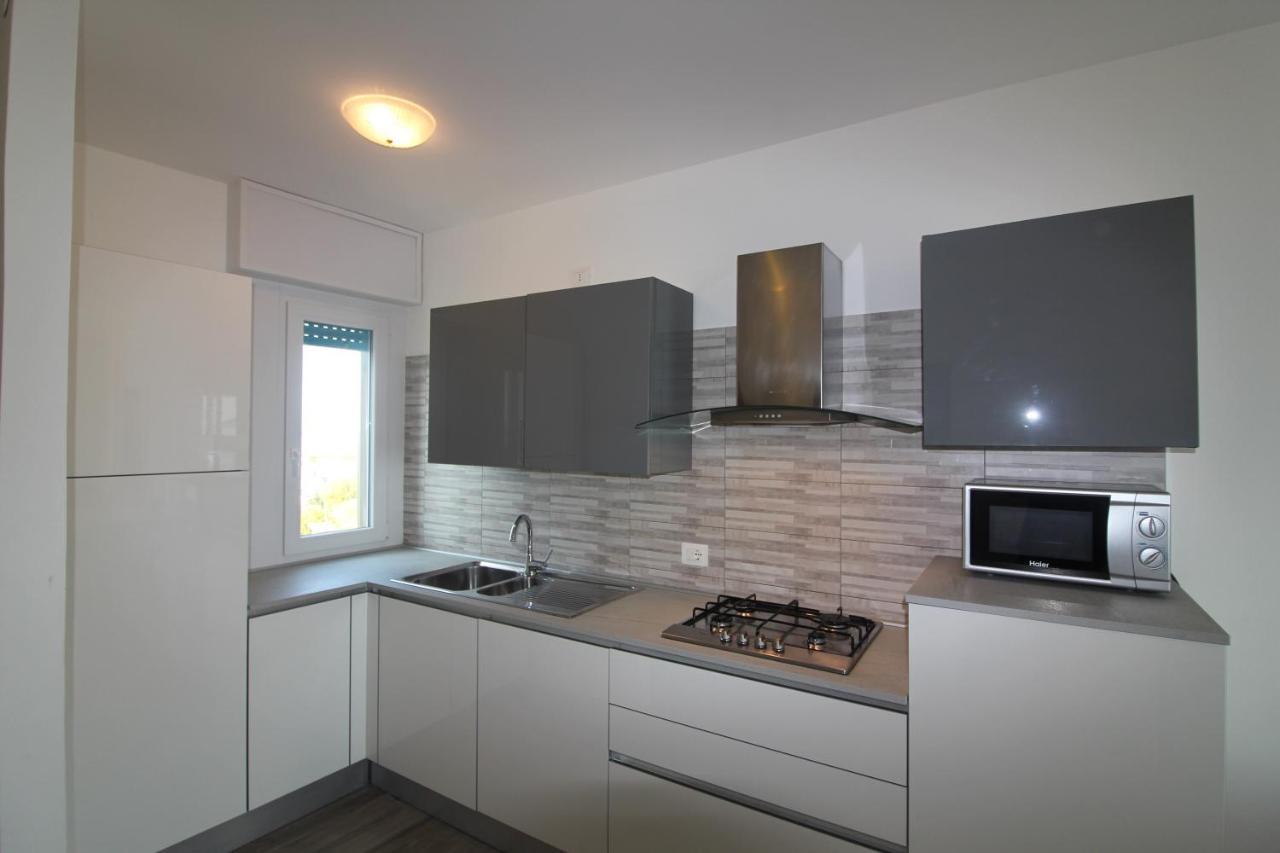 Appartamenti Puerto Do Sol Lignano Sabbiadoro Ngoại thất bức ảnh