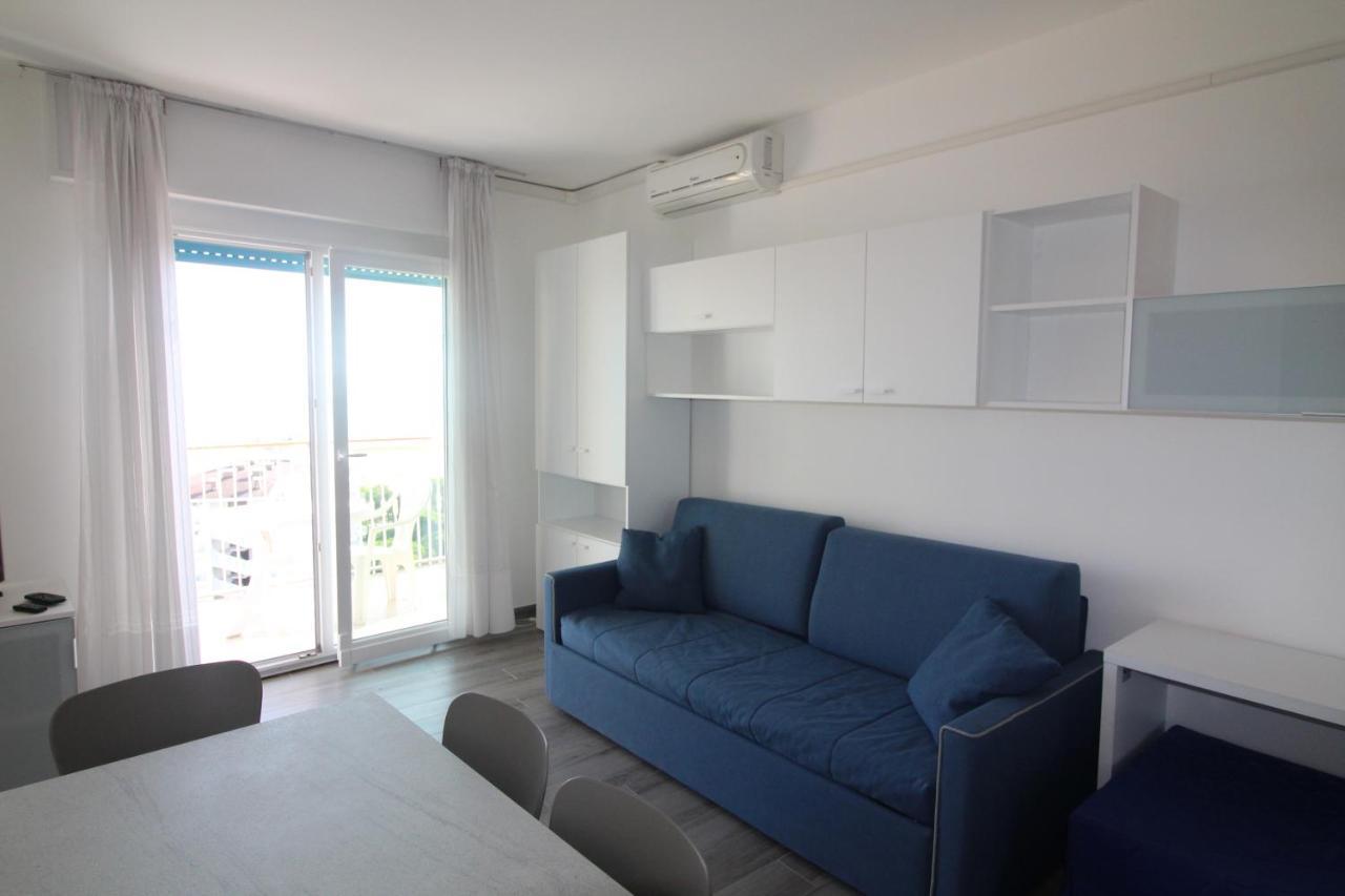 Appartamenti Puerto Do Sol Lignano Sabbiadoro Ngoại thất bức ảnh