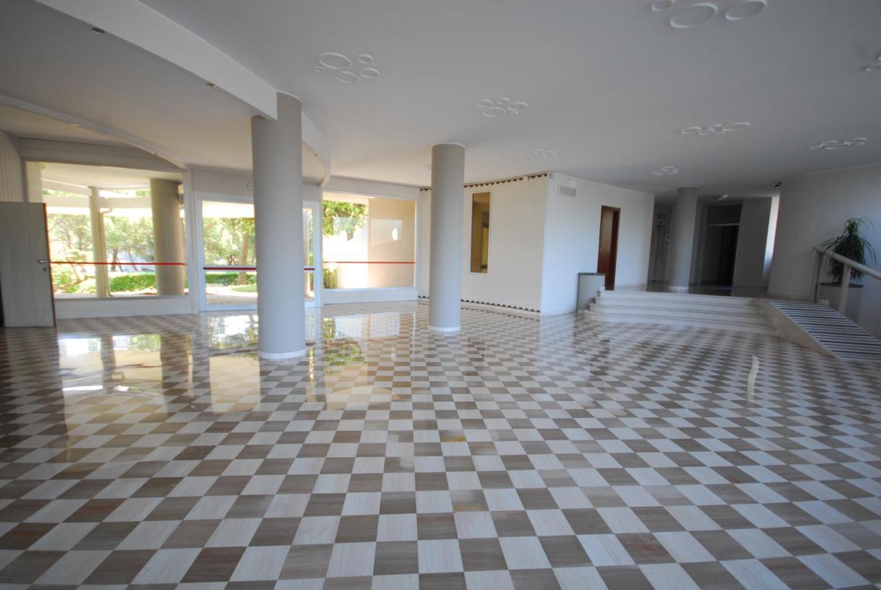 Appartamenti Puerto Do Sol Lignano Sabbiadoro Ngoại thất bức ảnh